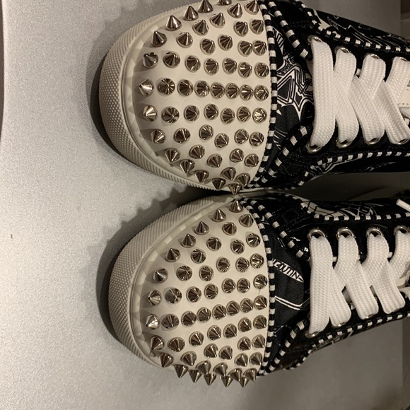 Authentic Christian Louboutin Spikes Women’s Sneakers sz 8.5 - Picture 12 of 12